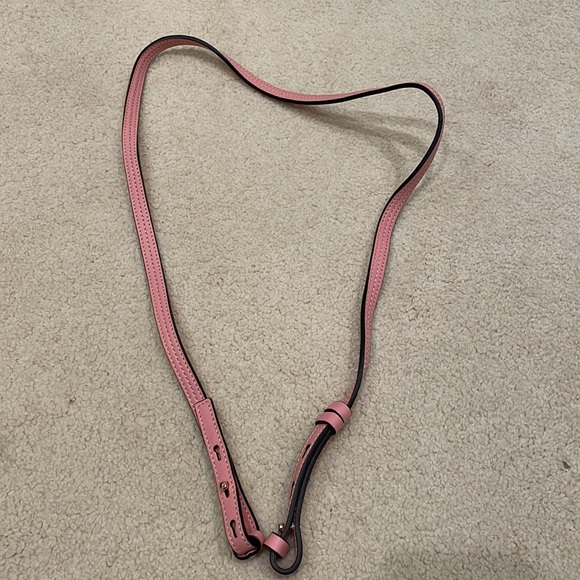 Chloe Faye crossbody pink bag - Picture 11 of 14